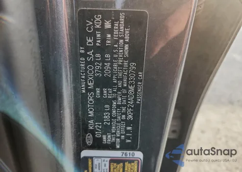 2021 Kia Forte Fe z USA, uszkodzony, nr VIN 3KPF24AD8ME330799